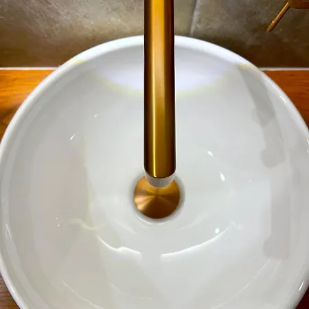 Ageri Potos