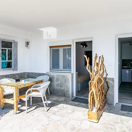 Apartment Ageri